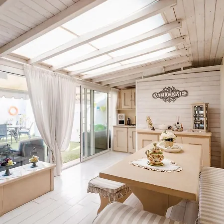 Elegante * Βιαρέτζιο